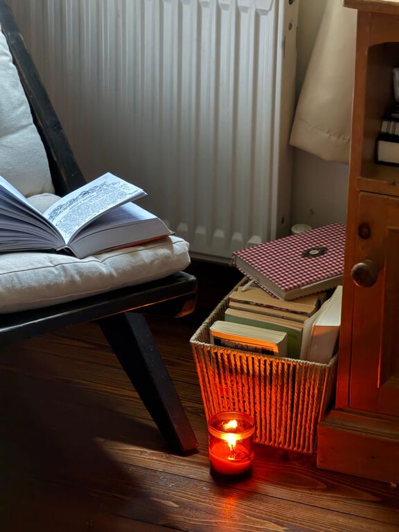 Cozy Evenings Without Screens: Relax and Recharge Naturally